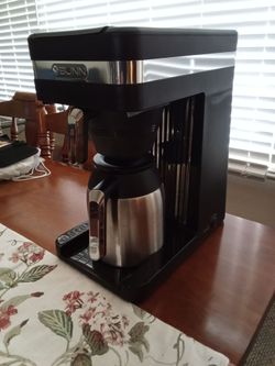 Bunn Thermal Coffee Maker  USED ONCE