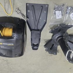 Minn Kota Anchor Lift Dh40 With Anchor For Fishing Boat