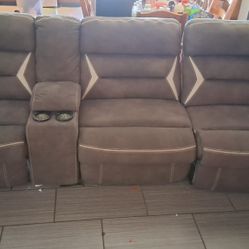 Recliner Sofa 