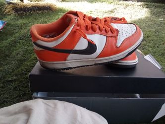 Orange and black dunk