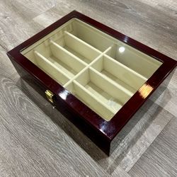 Roomganize Luxury Eight-Compartment Sunglasses Organizer