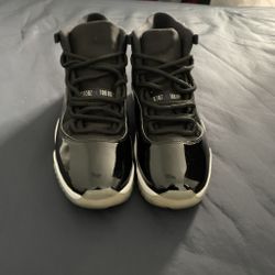 Jordan 11 retro space jams 2016 size 101/2