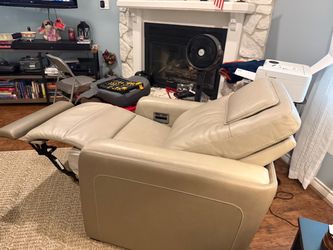 Battleville Dual Power Zero Wall Electric Leather Recliner