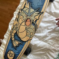 Pokémon Bear Walker Skate Board 