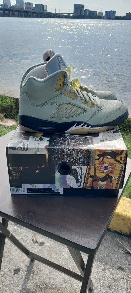 Air Jordan 5 Retro
"Jade Horizon"