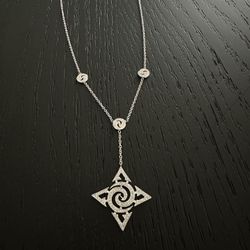 14k Star-Shaped Diamond Necklace