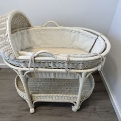 Wooden Baby Bassinet w/ wheels