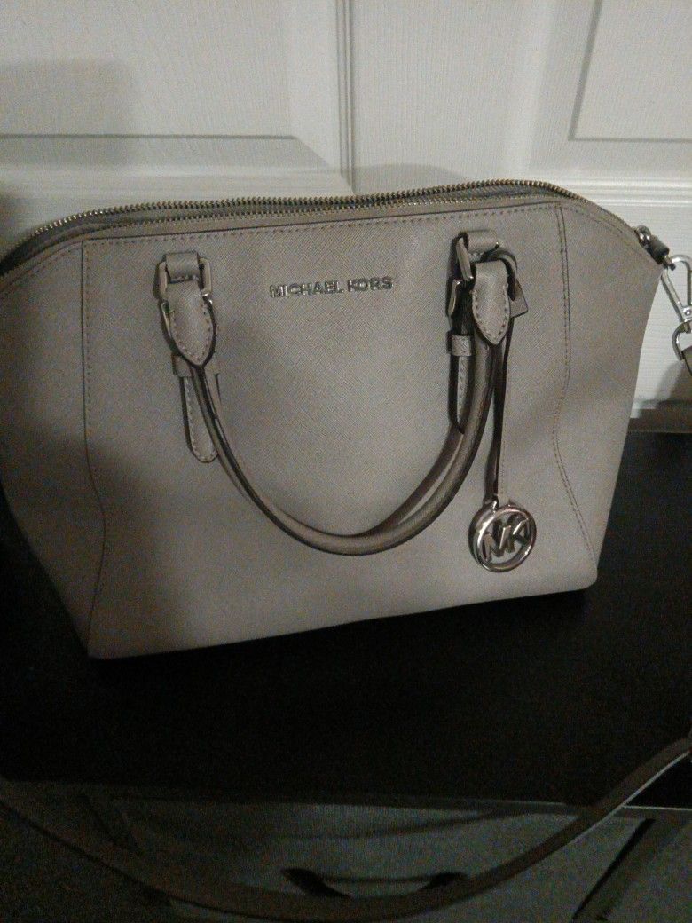 Michael Kors Brand Name Pocketbook