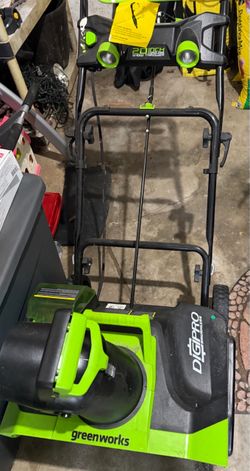 Greenworks Battery Snowblower