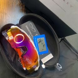 Oakley Radar EV Sunglasses 🚨 