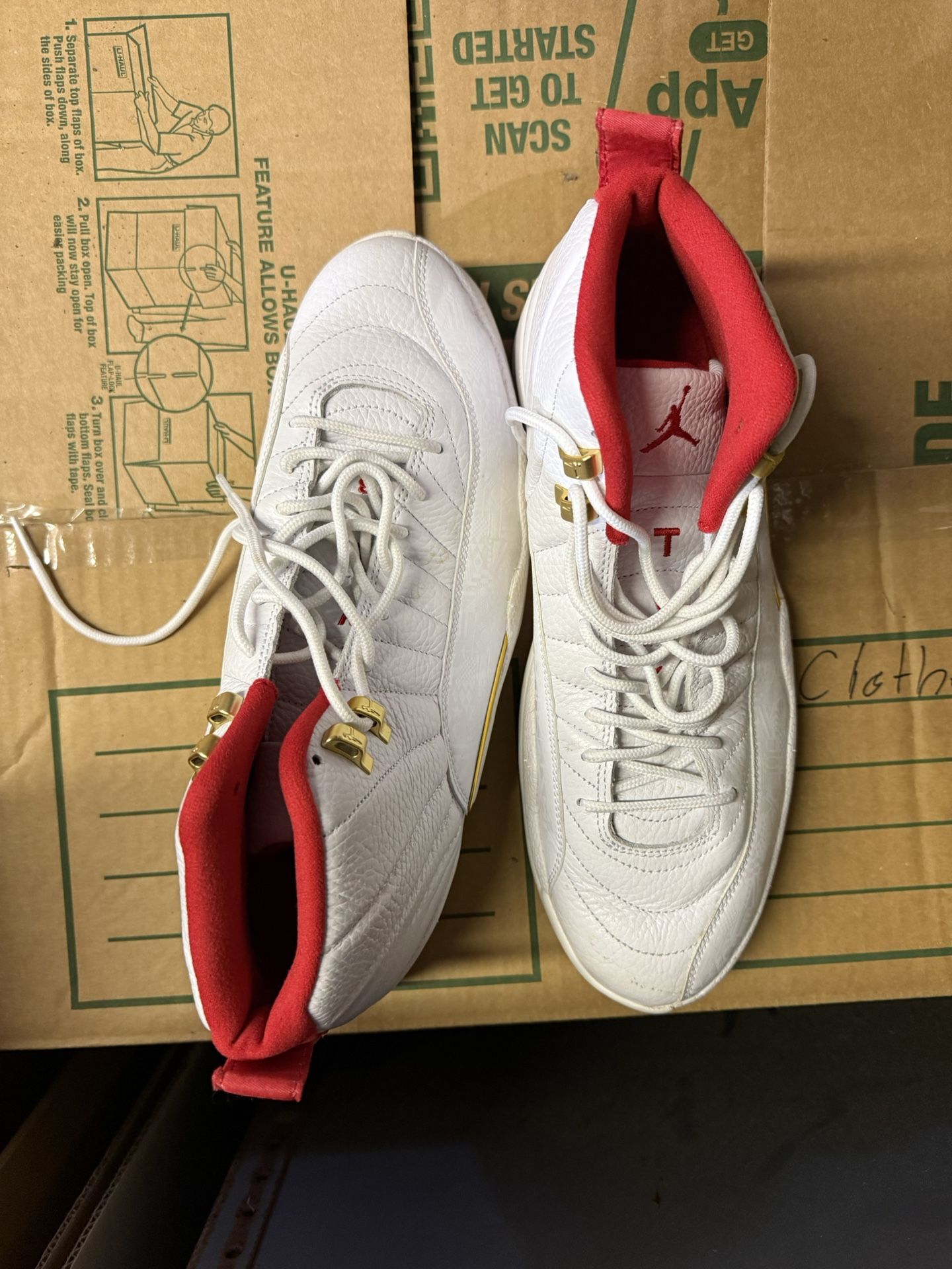 Jordan 12 Retro “FIBA”