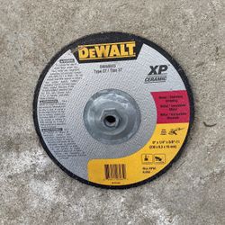DEWALT DWA8933 9”✖️1/4”✖️5/8”-11 Ceramic Abrasive