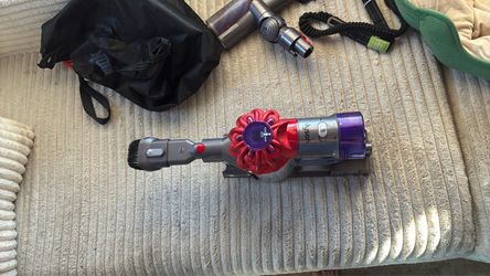 Dyson cordless vacuum