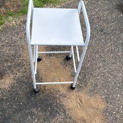 rolling night stand 