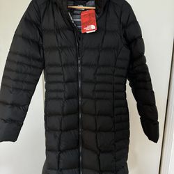 The north Face Black Jacket New Size S Womens