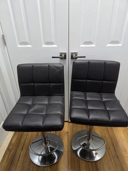 Leather Bar Stools From Canada 