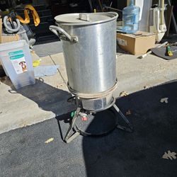 Turkey fryer