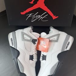 BRAND NEW JORDAN 4 “WHITE CEMENT”