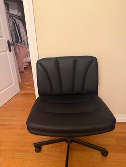 Criss Cross Chair