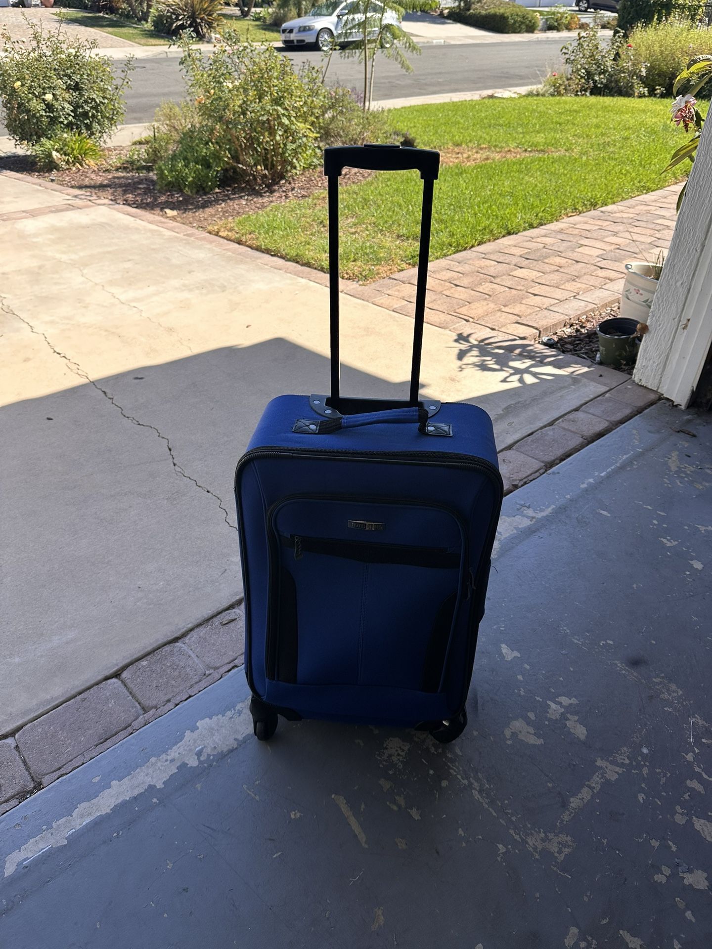 Blue Spinner Suitcase 