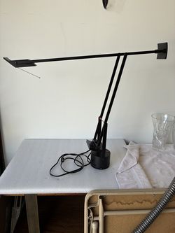 Artemide Table/Desk Lamp