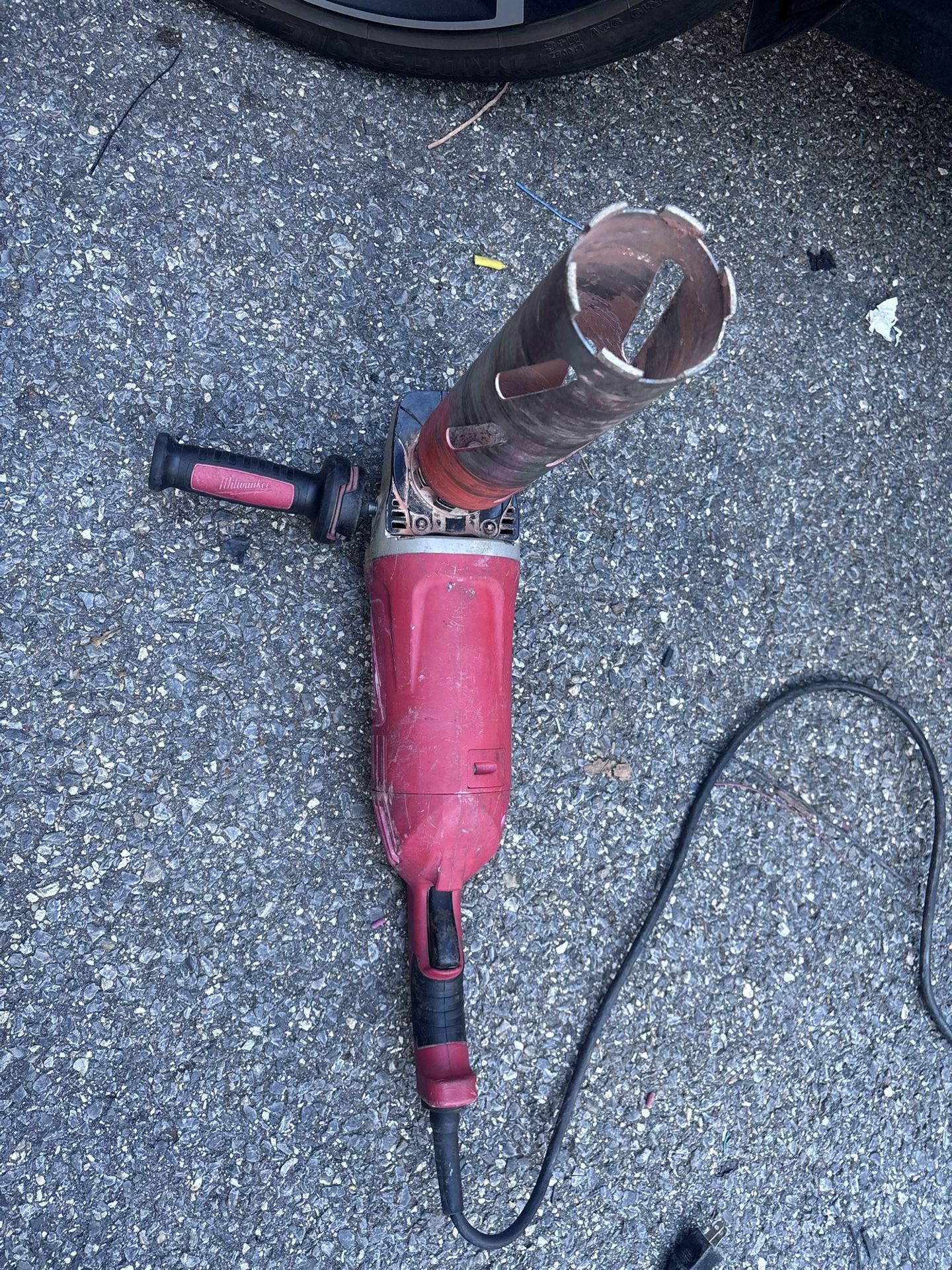 Milwaukee 7/9” Grinder Corded