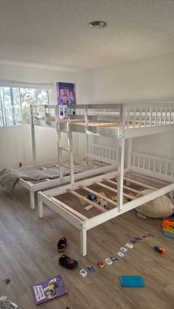 3 bunk bed