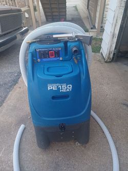 Carpet extractor machine