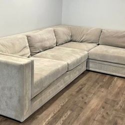 FREE Delivery 🚚 3 Piece Sectional