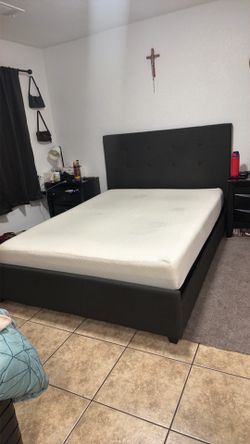 Queen size bed