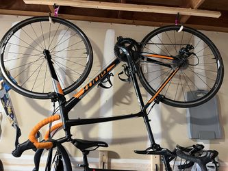Contend Giant Speed Bike ML