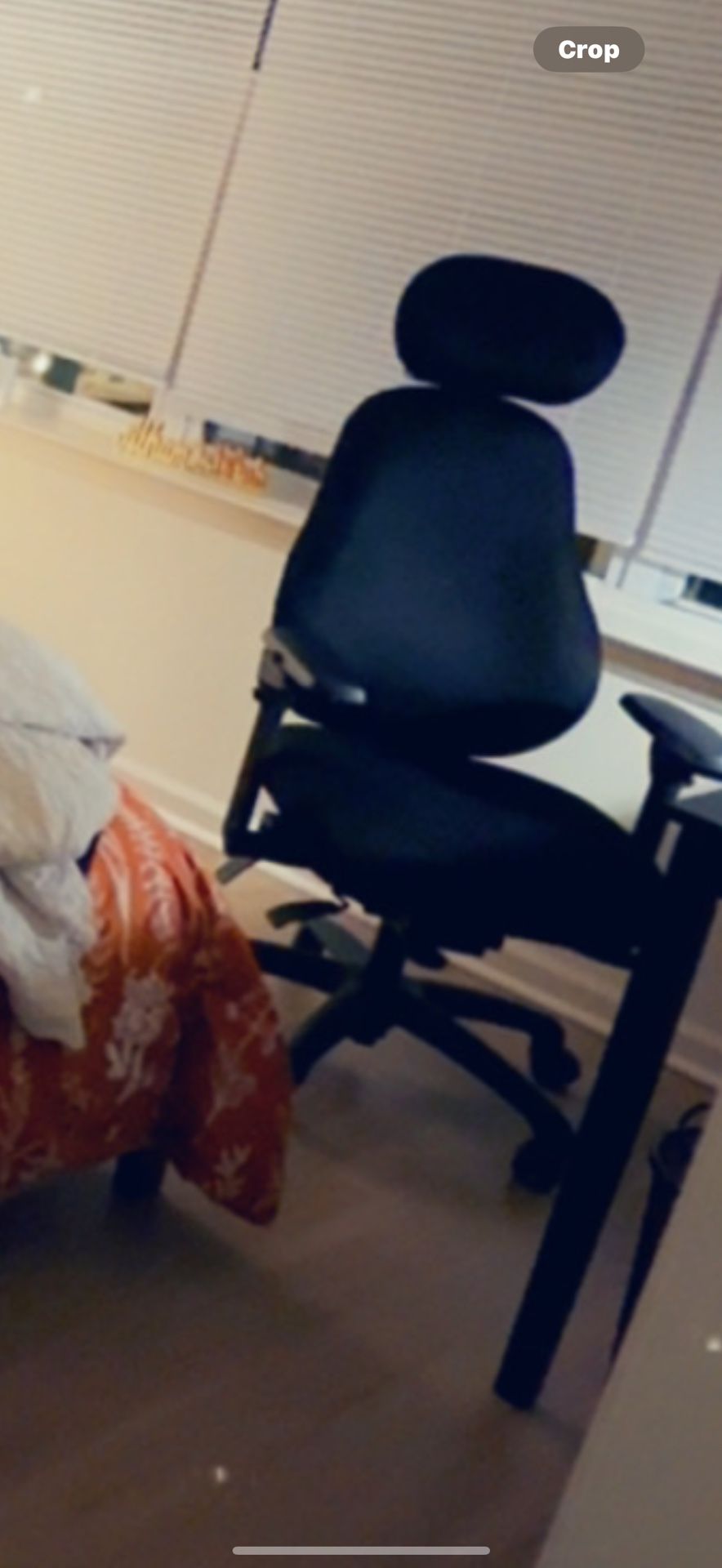 Ergonomic chair