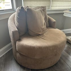 Set Of 2 Oversized Round Swivel Chairs 