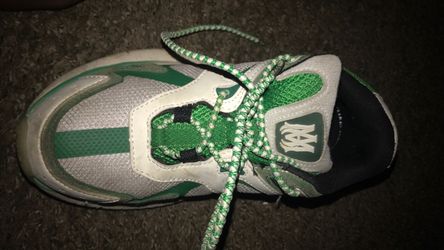 Amri green shoes