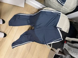 Princess Polly Size 4