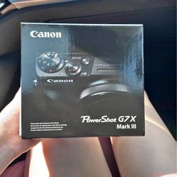 Canon PowerShot G7 X Mark III 20.1 Megapixel Digital Camera - Black