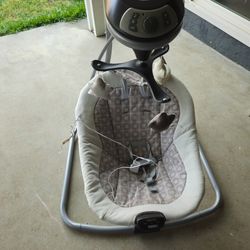 Graco Baby Swing