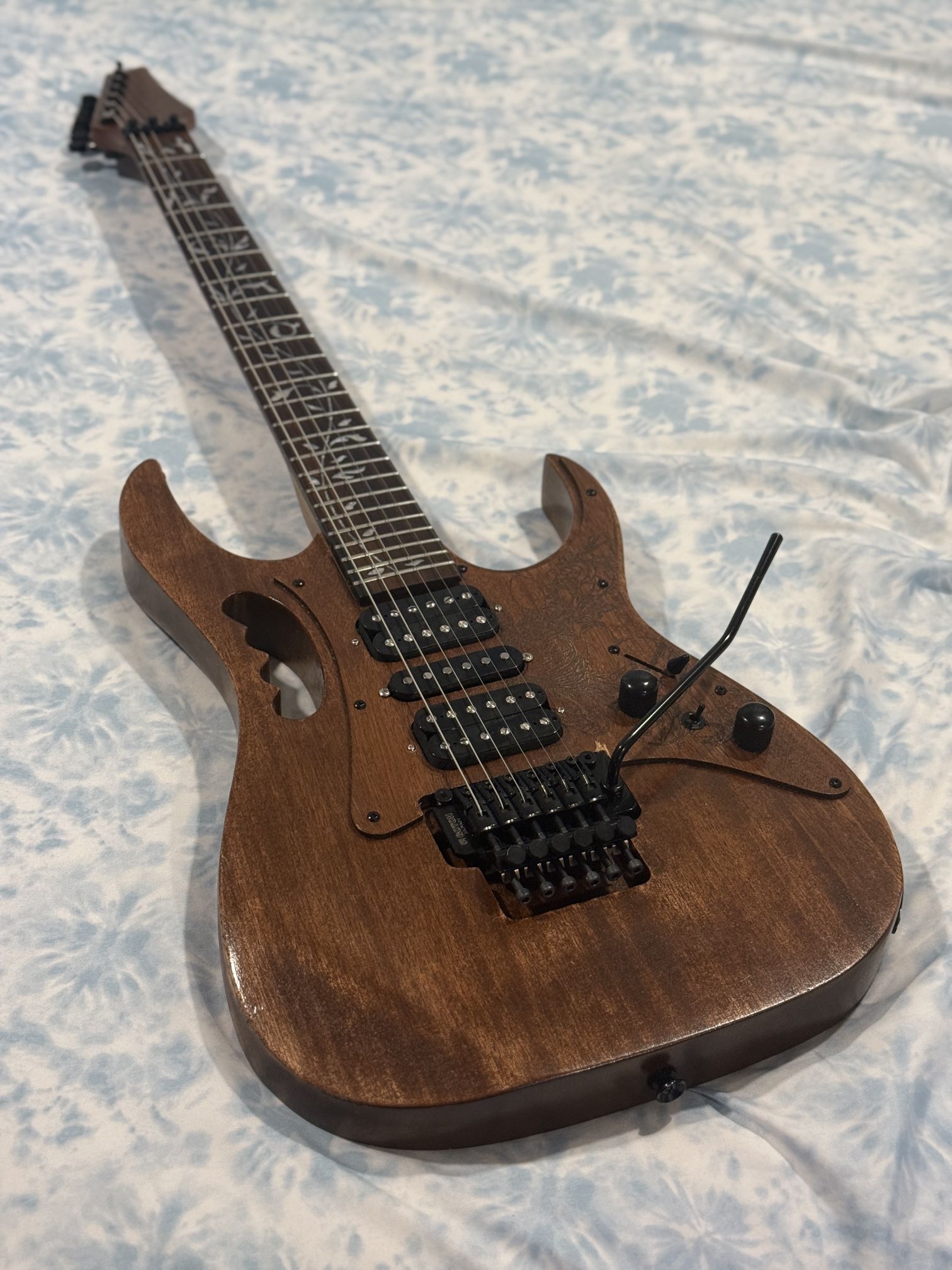 Custom Mahogany Ibanez Jem Build