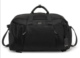 NEW TUMI Duffel/Backpack (Voyageur/Malta) brand new with tags!