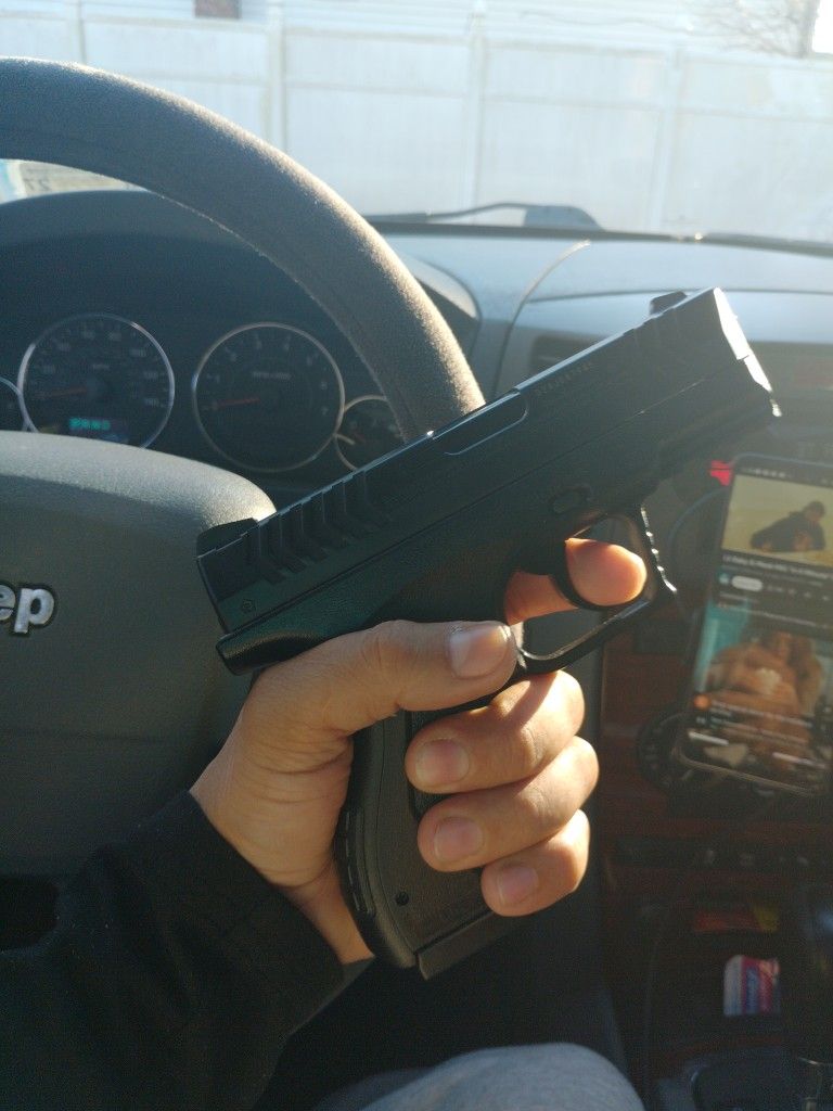 pressure gun for self-defense