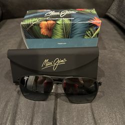 Maui Jim - Brand New men’s sunglasses. 