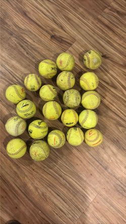 21 used girls kitten balls