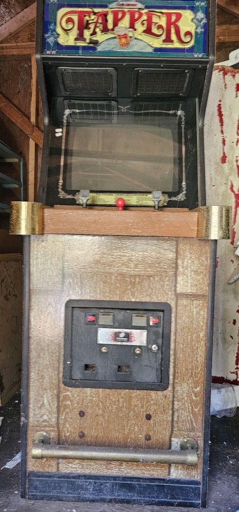 Bally Midway Tapper Arcade Game