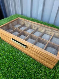 Watch box