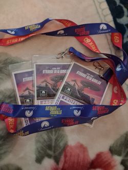 Sunday Badges for Comic-con