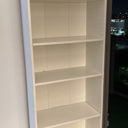 Like-New Shelf Unit, Sturdy And Functional 