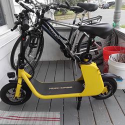 Wind Horse Scooter 450 Motor  15 To 20 Mile Range