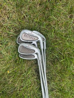 Dunlop Surpass Super Metal Golf Club Set
