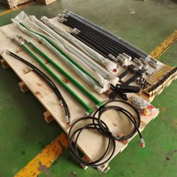 Excavator Komatsu PC200 Hydraulic Hammer Breaker Piping Kits or Similar Machine.