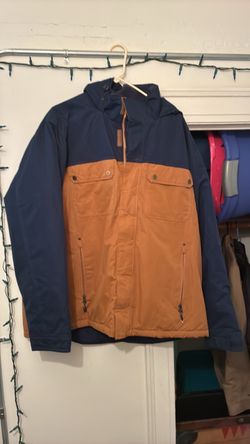 Two-Tone Hooded Outdoor Jacket